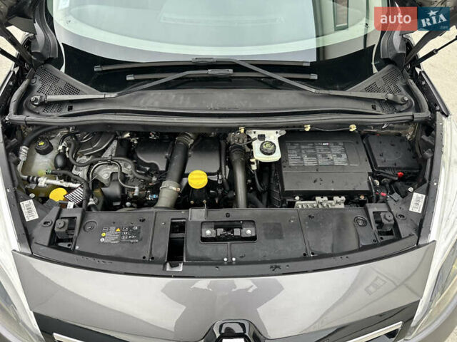 Сірий Рено Сценік, об'ємом двигуна 1.5 л та пробігом 181 тис. км за 9800 $, фото 67 на Automoto.ua