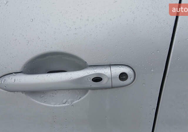 Сірий Рено Сценік, об'ємом двигуна 2 л та пробігом 248 тис. км за 8900 $, фото 11 на Automoto.ua