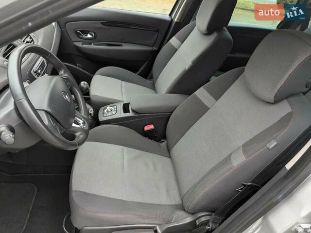 Сірий Рено Сценік, об'ємом двигуна 1.46 л та пробігом 237 тис. км за 8950 $, фото 14 на Automoto.ua