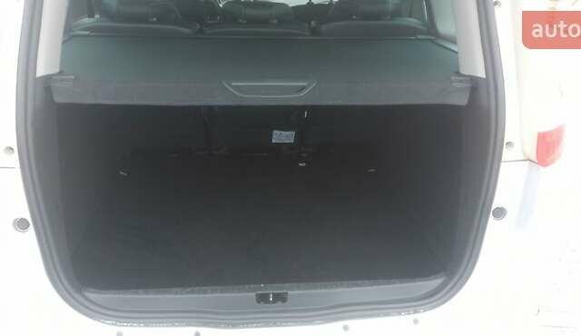 Рено Сценік 2014 у Дубно на Automoto.ua Сірий Рено Сценік, об'ємом двигуна 1.6 л та пробігом 264 тис. км за 8950 $, фото 11 на Automoto.ua