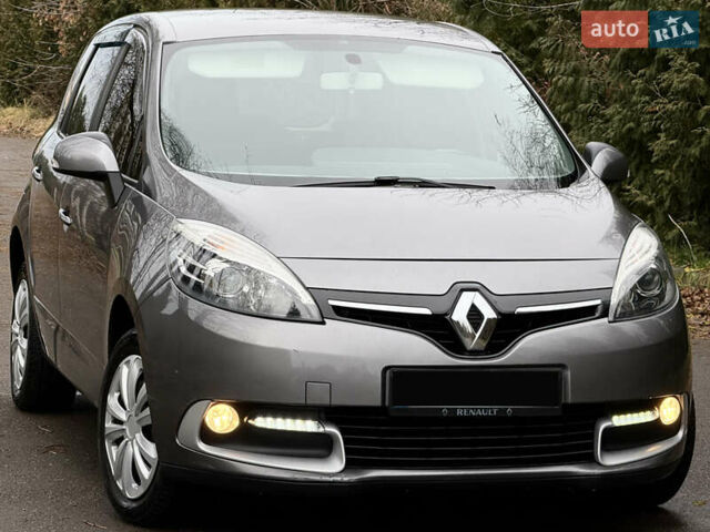 Серый Рено Сценик, объемом двигателя 1.5 л и пробегом 217 тыс. км за 7450 $, фото 47 на Automoto.ua
