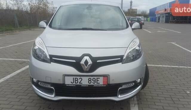 Рено Сценік 2014 у Дубно на Automoto.ua Сірий Рено Сценік, об'ємом двигуна 1.6 л та пробігом 264 тис. км за 8950 $, фото 8 на Automoto.ua