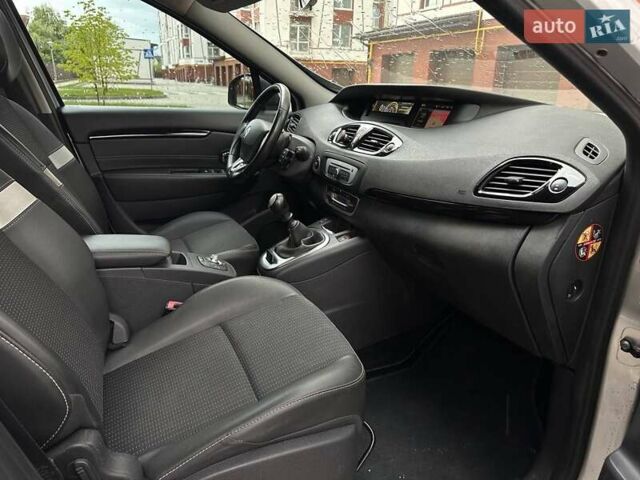 Серый Рено Сценик, объемом двигателя 1.5 л и пробегом 172 тыс. км за 10600 $, фото 21 на Automoto.ua