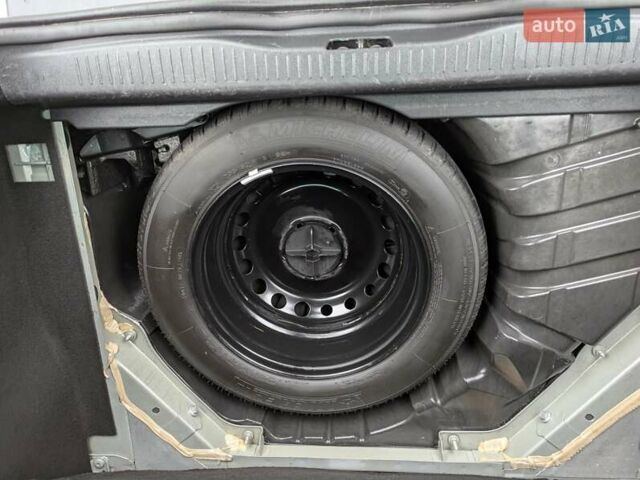 Сірий Рено Сценік, об'ємом двигуна 1.46 л та пробігом 237 тис. км за 8950 $, фото 35 на Automoto.ua