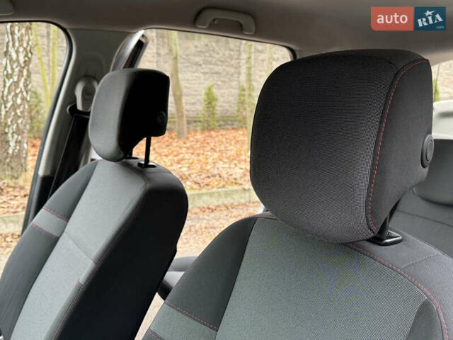 Серый Рено Сценик, объемом двигателя 1.5 л и пробегом 217 тыс. км за 7450 $, фото 26 на Automoto.ua
