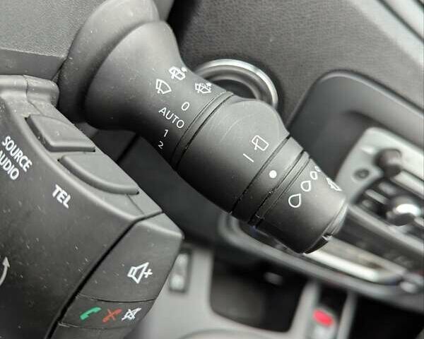 Сірий Рено Сценік, об'ємом двигуна 1.46 л та пробігом 237 тис. км за 8950 $, фото 22 на Automoto.ua