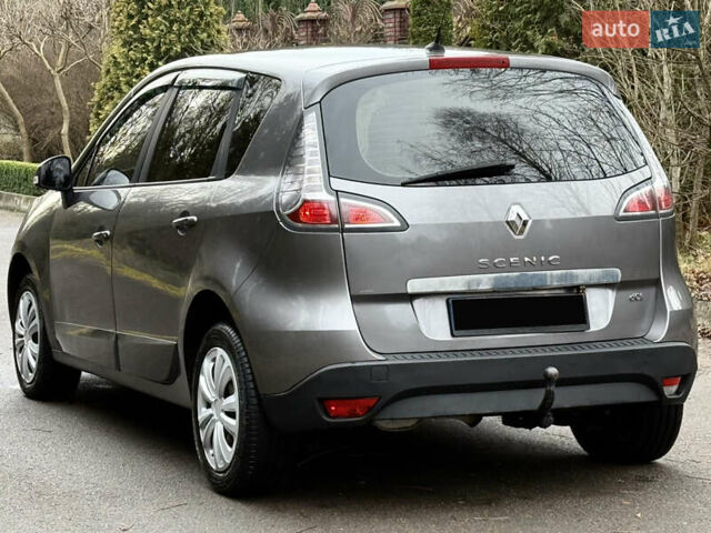 Серый Рено Сценик, объемом двигателя 1.5 л и пробегом 217 тыс. км за 7450 $, фото 8 на Automoto.ua