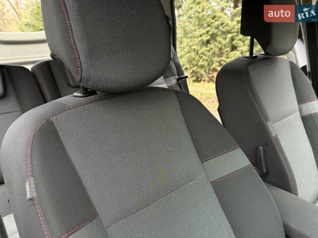 Серый Рено Сценик, объемом двигателя 1.5 л и пробегом 217 тыс. км за 7450 $, фото 32 на Automoto.ua