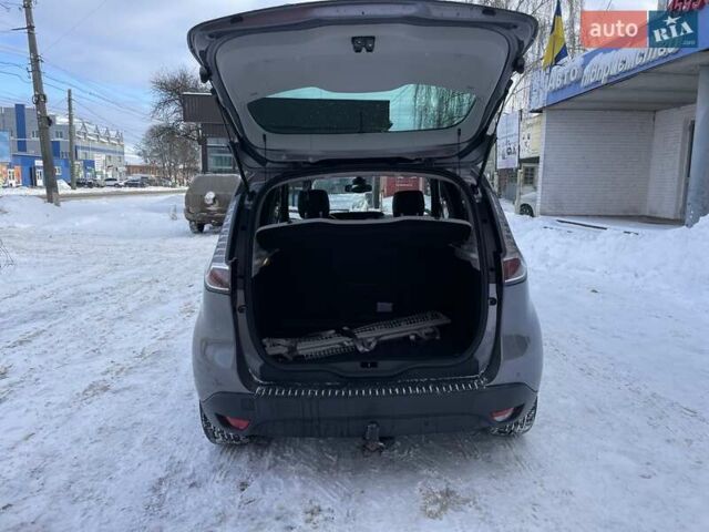 Сірий Рено Сценік, об'ємом двигуна 1.6 л та пробігом 230 тис. км за 11050 $, фото 34 на Automoto.ua