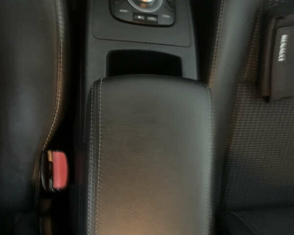 Серый Рено Сценик, объемом двигателя 1.6 л и пробегом 235 тыс. км за 8700 $, фото 42 на Automoto.ua