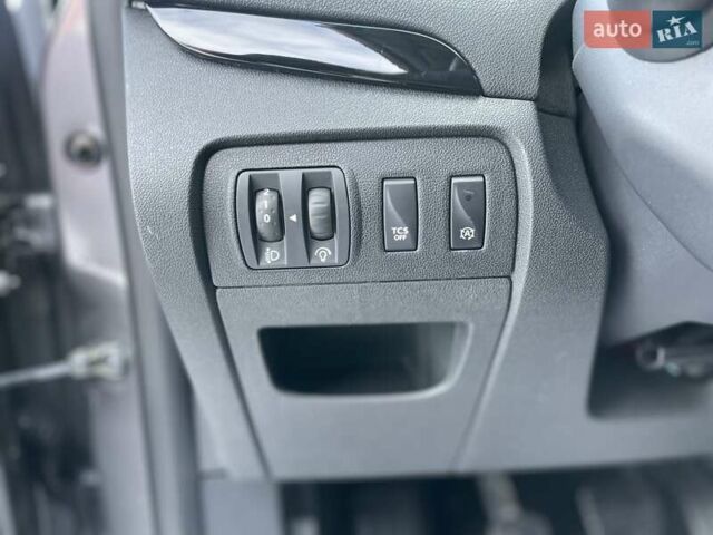 Сірий Рено Сценік, об'ємом двигуна 1.6 л та пробігом 230 тис. км за 11050 $, фото 11 на Automoto.ua