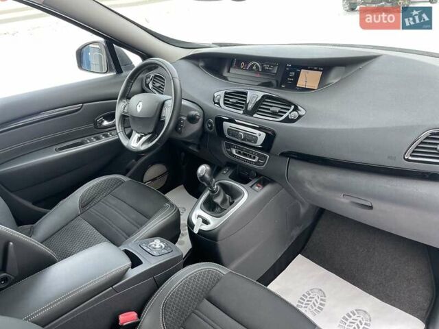 Сірий Рено Сценік, об'ємом двигуна 1.6 л та пробігом 230 тис. км за 11050 $, фото 46 на Automoto.ua