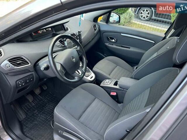 Серый Рено Сценик, объемом двигателя 1.2 л и пробегом 87 тыс. км за 7400 $, фото 9 на Automoto.ua