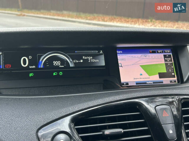 Серый Рено Сценик, объемом двигателя 1.46 л и пробегом 213 тыс. км за 9299 $, фото 38 на Automoto.ua