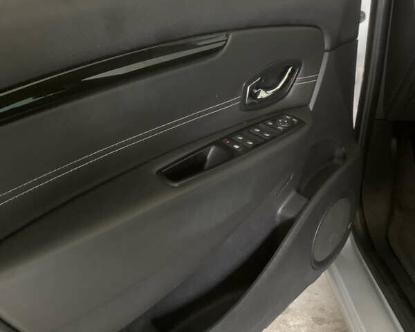 Серый Рено Сценик, объемом двигателя 1.6 л и пробегом 235 тыс. км за 8700 $, фото 34 на Automoto.ua