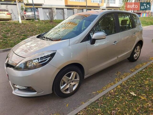 Сірий Рено Сценік, об'ємом двигуна 1.46 л та пробігом 221 тис. км за 9100 $, фото 2 на Automoto.ua