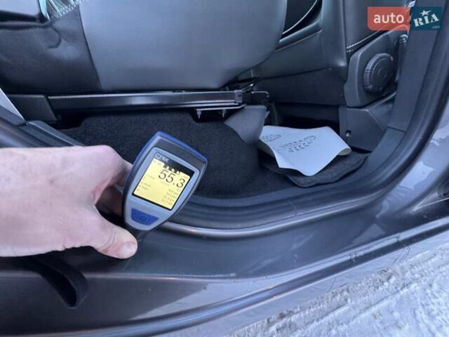 Сірий Рено Сценік, об'ємом двигуна 1.6 л та пробігом 230 тис. км за 11050 $, фото 98 на Automoto.ua