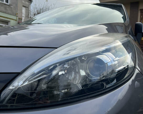 Сірий Рено Сценік, об'ємом двигуна 1.5 л та пробігом 150 тис. км за 10350 $, фото 11 на Automoto.ua