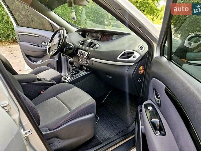 Сірий Рено Сценік, об'ємом двигуна 1.5 л та пробігом 243 тис. км за 8800 $, фото 8 на Automoto.ua