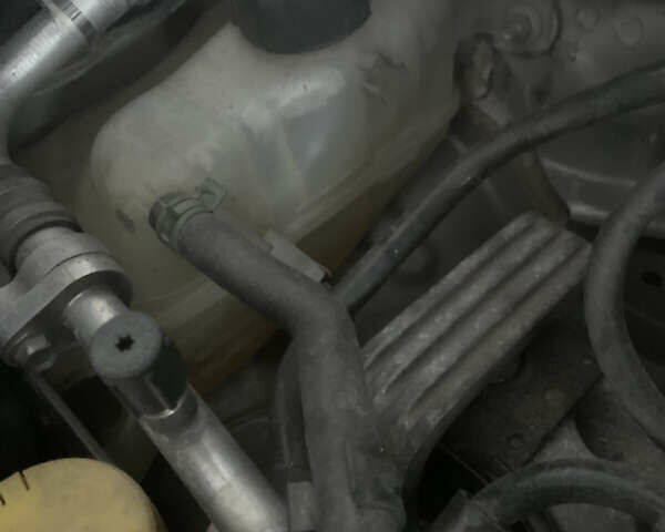 Серый Рено Сценик, объемом двигателя 1.6 л и пробегом 235 тыс. км за 8700 $, фото 54 на Automoto.ua