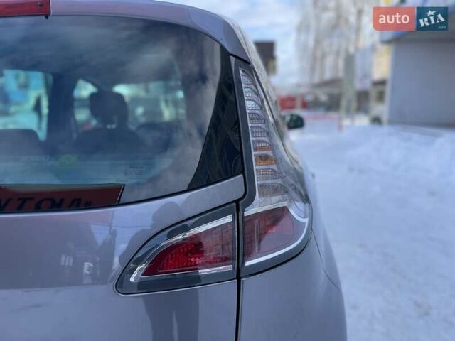 Сірий Рено Сценік, об'ємом двигуна 1.6 л та пробігом 230 тис. км за 11050 $, фото 78 на Automoto.ua