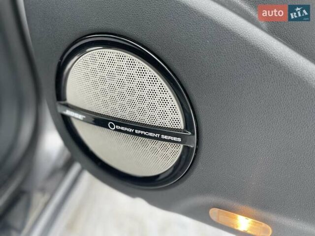 Сірий Рено Сценік, об'ємом двигуна 1.6 л та пробігом 230 тис. км за 11050 $, фото 44 на Automoto.ua