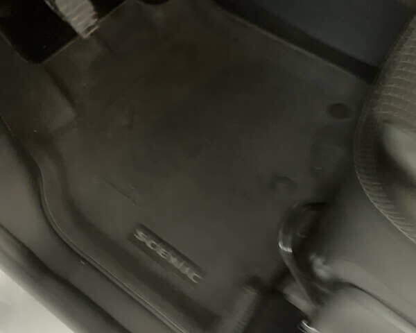 Серый Рено Сценик, объемом двигателя 1.6 л и пробегом 235 тыс. км за 8700 $, фото 35 на Automoto.ua