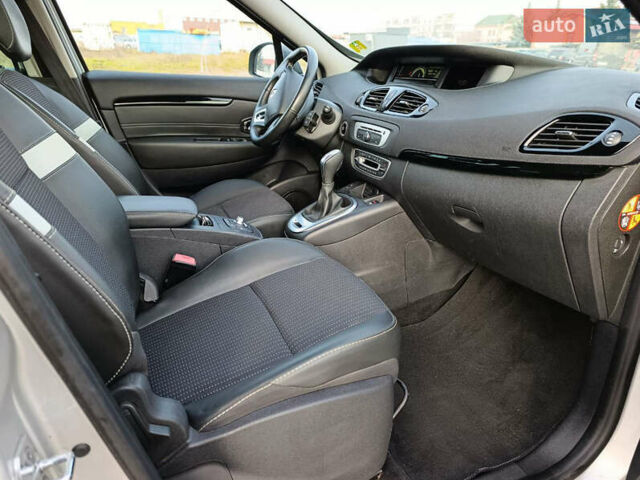Сірий Рено Сценік, об'ємом двигуна 1.5 л та пробігом 196 тис. км за 9999 $, фото 26 на Automoto.ua