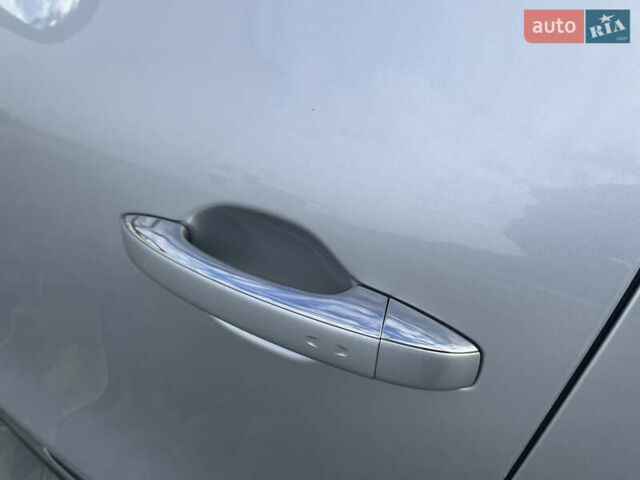 Серый Рено Сценик, объемом двигателя 1.6 л и пробегом 214 тыс. км за 14900 $, фото 15 на Automoto.ua