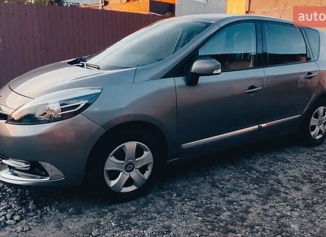 Сірий Рено Сценік, об'ємом двигуна 1.46 л та пробігом 233 тис. км за 8900 $, фото 9 на Automoto.ua
