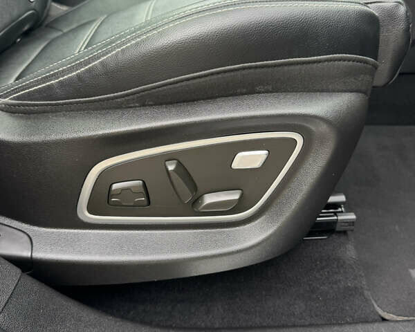 Серый Рено Сценик, объемом двигателя 1.6 л и пробегом 156 тыс. км за 14500 $, фото 59 на Automoto.ua