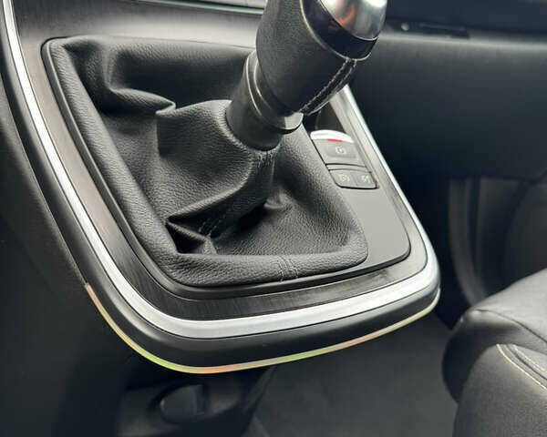 Серый Рено Сценик, объемом двигателя 1.6 л и пробегом 156 тыс. км за 14400 $, фото 81 на Automoto.ua