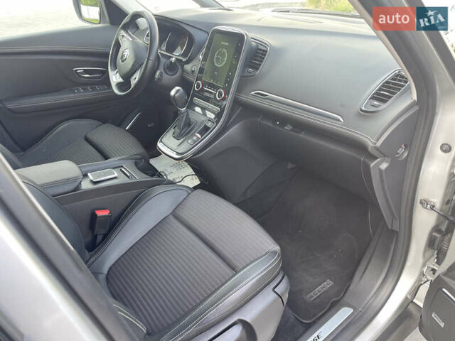 Серый Рено Сценик, объемом двигателя 1.6 л и пробегом 214 тыс. км за 14900 $, фото 22 на Automoto.ua