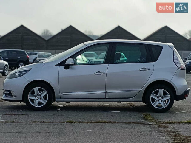 Сірий Рено Сценік, об'ємом двигуна 1.5 л та пробігом 196 тис. км за 9999 $, фото 2 на Automoto.ua