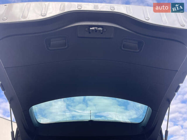 Серый Рено Сценик, объемом двигателя 1.6 л и пробегом 214 тыс. км за 14900 $, фото 31 на Automoto.ua