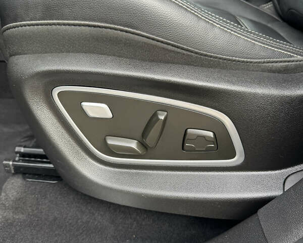 Сірий Рено Сценік, об'ємом двигуна 1.6 л та пробігом 156 тис. км за 14500 $, фото 35 на Automoto.ua