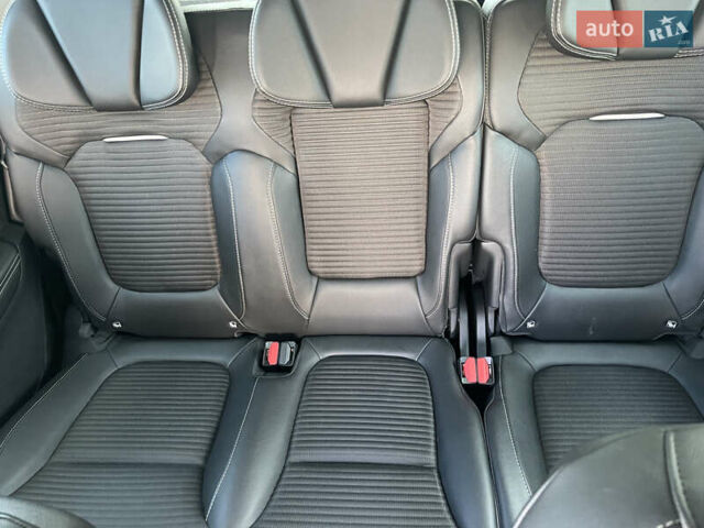 Серый Рено Сценик, объемом двигателя 1.6 л и пробегом 214 тыс. км за 14900 $, фото 33 на Automoto.ua