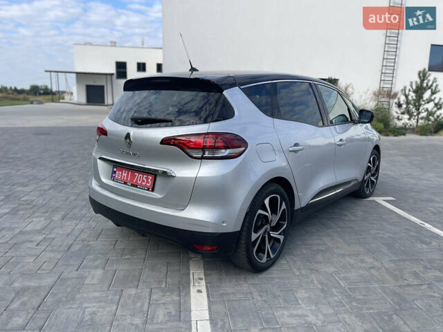 Серый Рено Сценик, объемом двигателя 1.6 л и пробегом 214 тыс. км за 14900 $, фото 2 на Automoto.ua