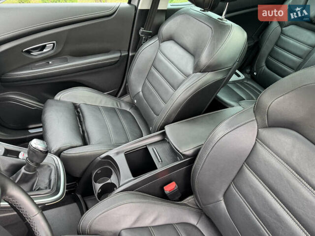 Серый Рено Сценик, объемом двигателя 1.6 л и пробегом 156 тыс. км за 14400 $, фото 47 на Automoto.ua