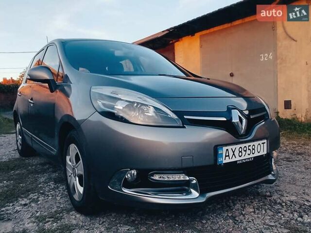 Сірий Рено Сценік, об'ємом двигуна 1.46 л та пробігом 233 тис. км за 8900 $, фото 3 на Automoto.ua