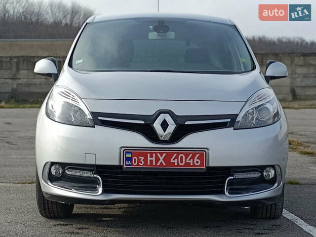 Сірий Рено Сценік, об'ємом двигуна 1.5 л та пробігом 196 тис. км за 9999 $, фото 10 на Automoto.ua