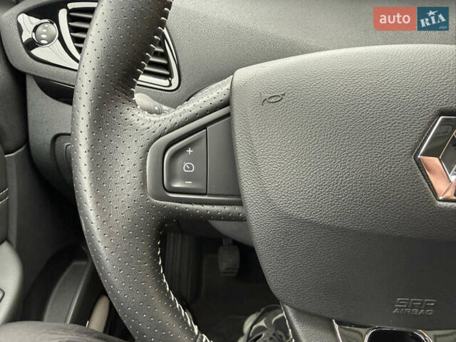 Серый Рено Сценик, объемом двигателя 1.6 л и пробегом 149 тыс. км за 10916 $, фото 30 на Automoto.ua