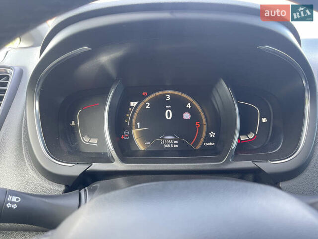Серый Рено Сценик, объемом двигателя 1.6 л и пробегом 214 тыс. км за 14900 $, фото 29 на Automoto.ua