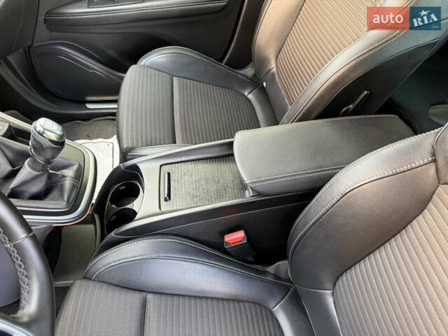 Серый Рено Сценик, объемом двигателя 1.6 л и пробегом 199 тыс. км за 14400 $, фото 43 на Automoto.ua