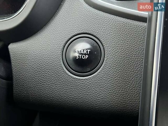 Рено Сценик 2017 в Киеве на Automoto.ua Серый Рено Сценик, объемом двигателя 1.46 л и пробегом 120 тыс. км за 15490 $, фото 21 на Automoto.ua