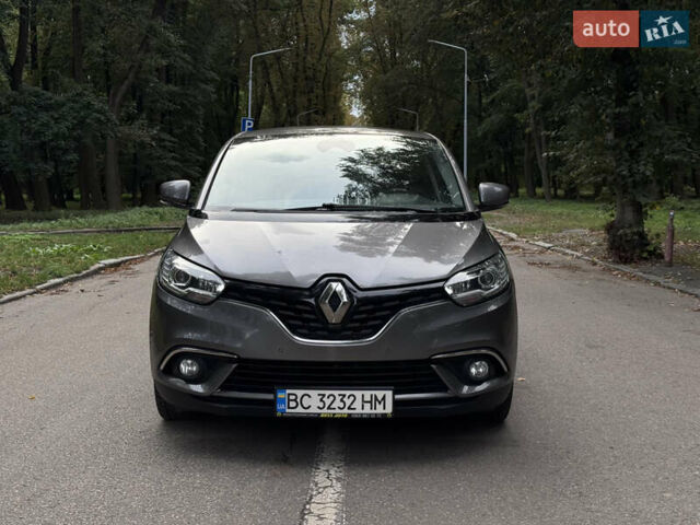 Серый Рено Сценик, объемом двигателя 1.46 л и пробегом 207 тыс. км за 13200 $, фото 2 на Automoto.ua
