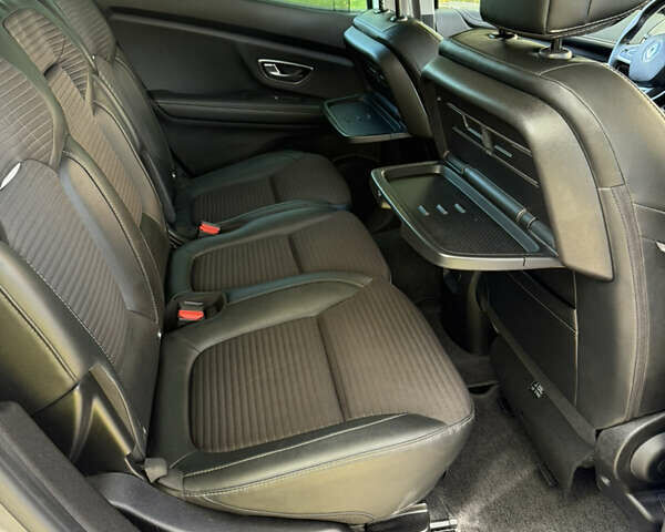 Серый Рено Сценик, объемом двигателя 1.6 л и пробегом 199 тыс. км за 14400 $, фото 61 на Automoto.ua