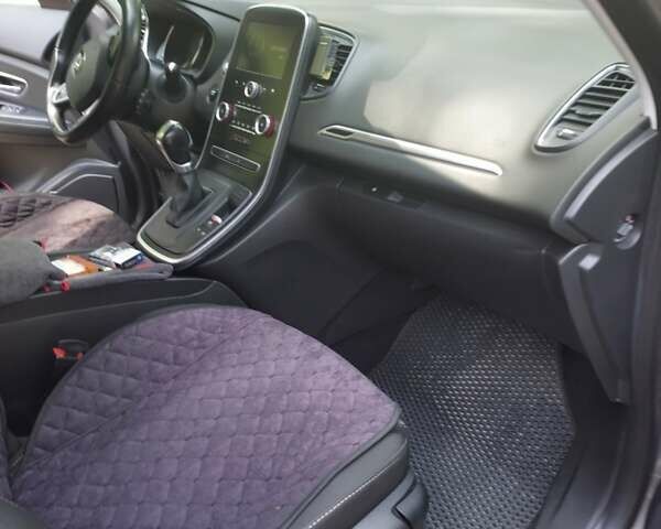 Сірий Рено Сценік, об'ємом двигуна 1.46 л та пробігом 177 тис. км за 15200 $, фото 12 на Automoto.ua