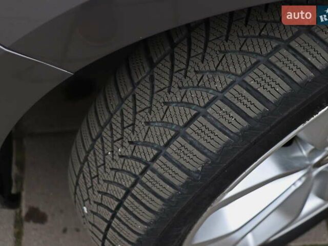 Серый Рено Сценик, объемом двигателя 1.5 л и пробегом 275 тыс. км за 15999 $, фото 1 на Automoto.ua