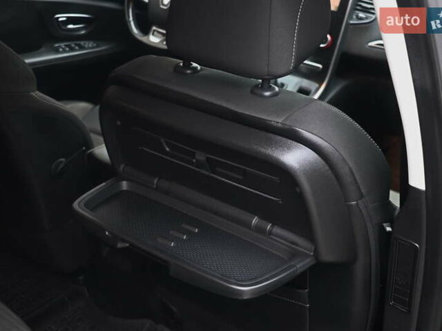 Серый Рено Сценик, объемом двигателя 1.5 л и пробегом 275 тыс. км за 15999 $, фото 24 на Automoto.ua